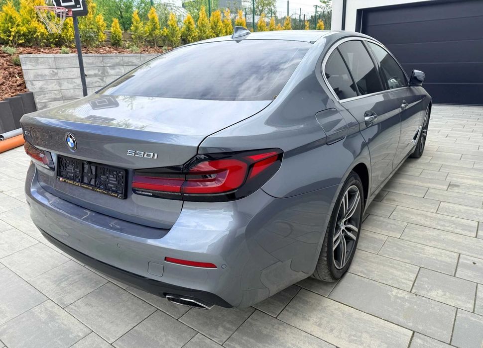 BMW 5 Series 2021
