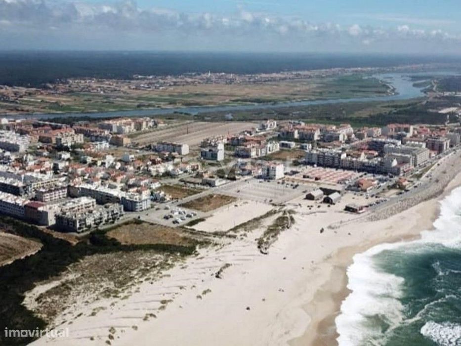 Terreno para construção de prédios e moradias na Praia da Vagueira