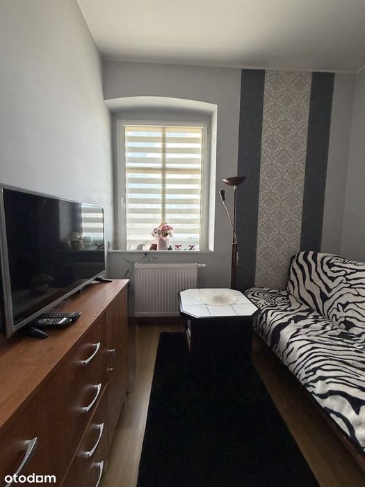 Mieszkanie w kamienicy, ogródek, miejsce postojowe, w sercu Mielna!