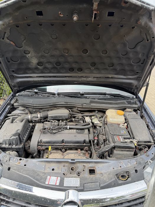Opel astra h 1.6 lpg