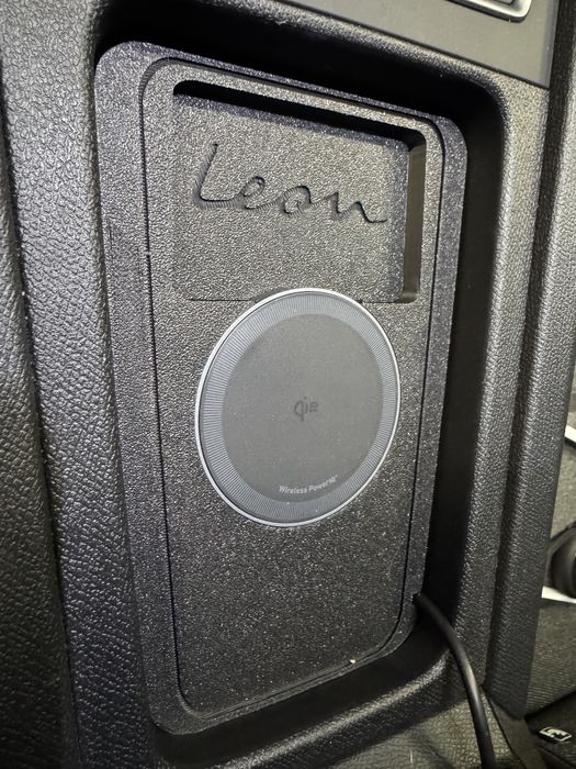 Ładowarka bezprzewodowa Seat Cupra Leon KL (2020-)