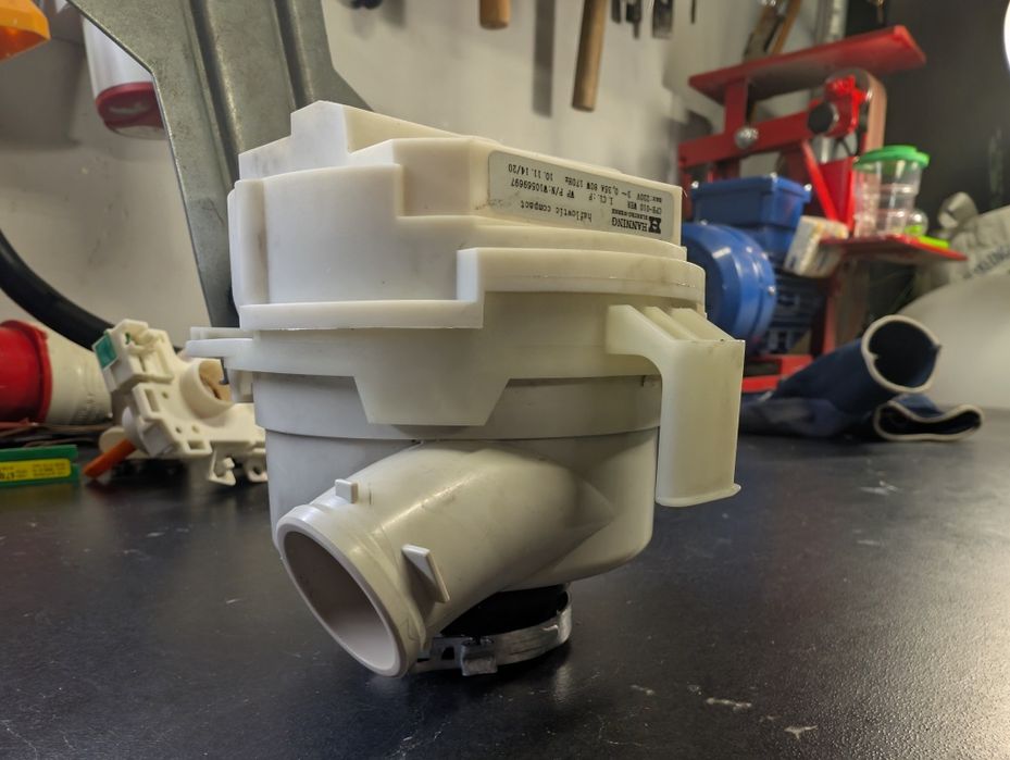 Pompa myjąca zmywarka Whirlpool WP 108. Cpe-010 wer