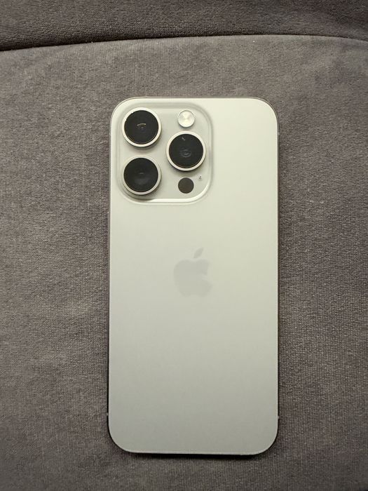 Продам Айфон 15 про 512 gb, iPhone