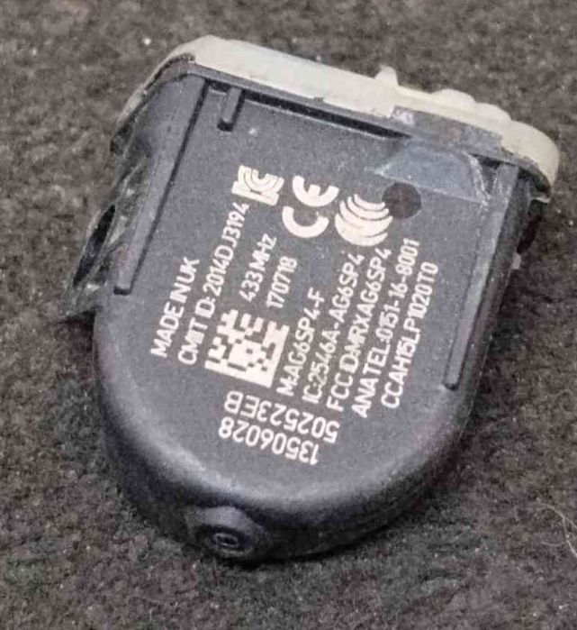 Sensor de Pressão dos Pneus 13506028 - OPEL ADAM