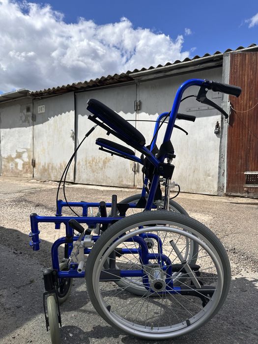 Коляска инвалидная