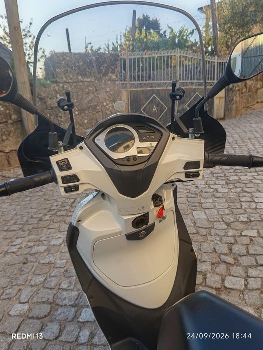 Sym Symphony ST 125