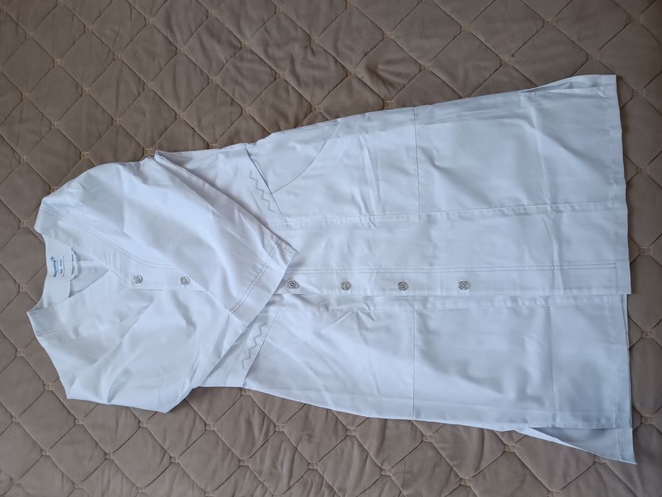 Медичний халат новий