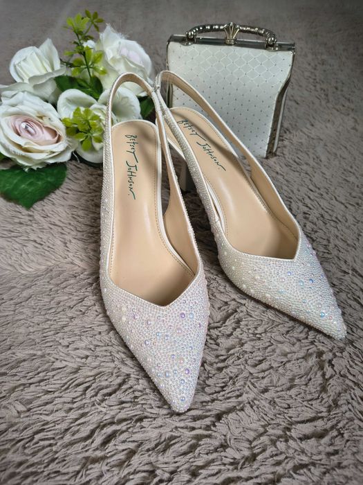 Czółenka Blue by Betsey Johnson