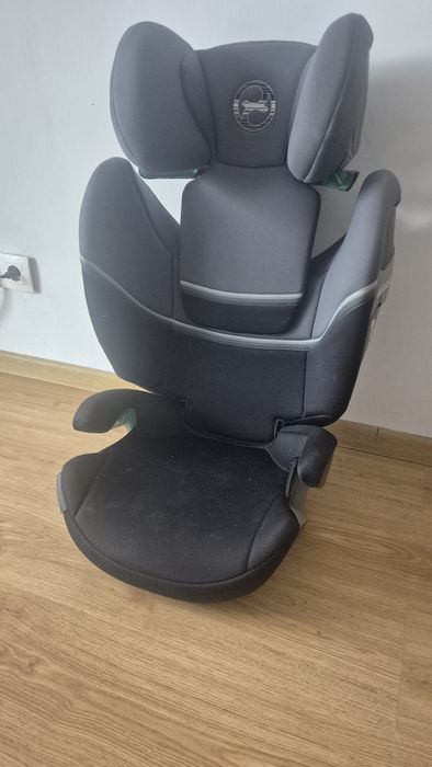 Fotelik Cybex Solutin idealnym stanie.