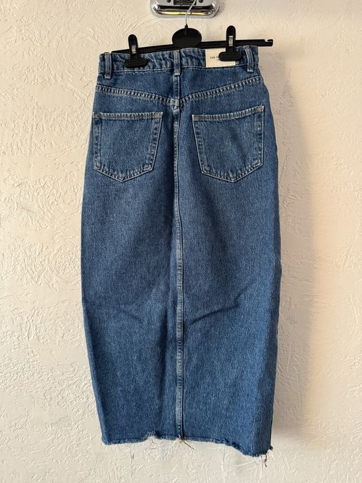 Жіноча джинсова спідниця