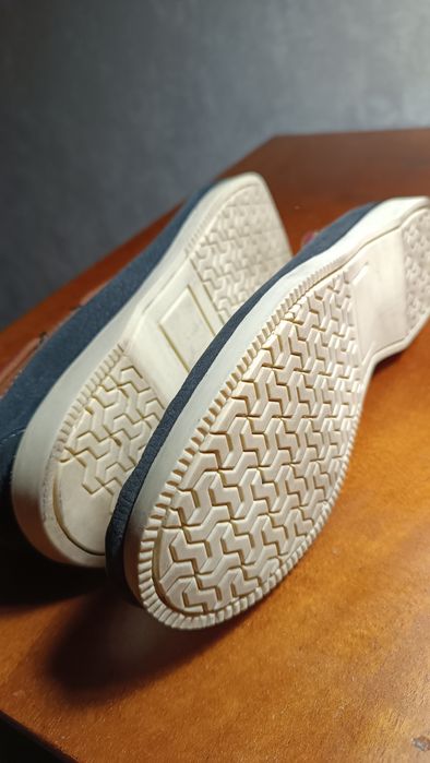 Продам мокасины женские  р.37.5