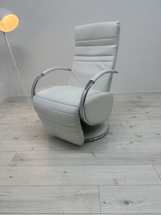 Шкіряне крісло”Relax”