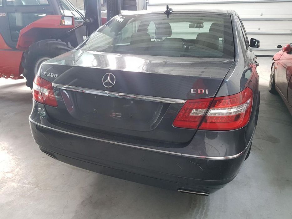 Mercedes E w212  para peças