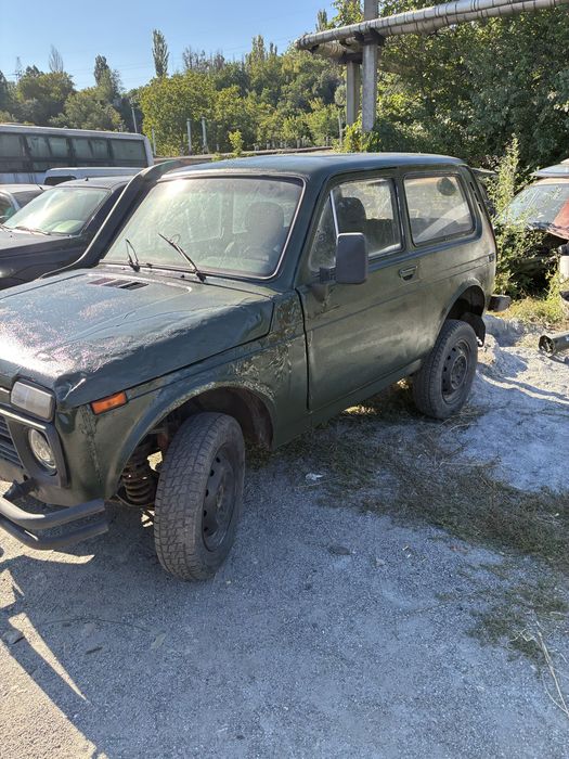Продам Ниву 1.6 полный привод