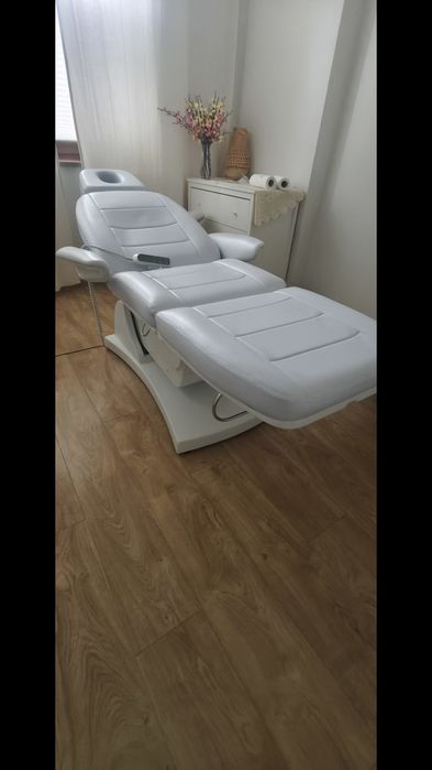 Fotel kosmetyczny elektryczny