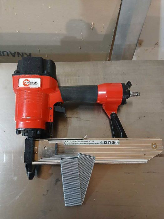 Степлер рт 1615.