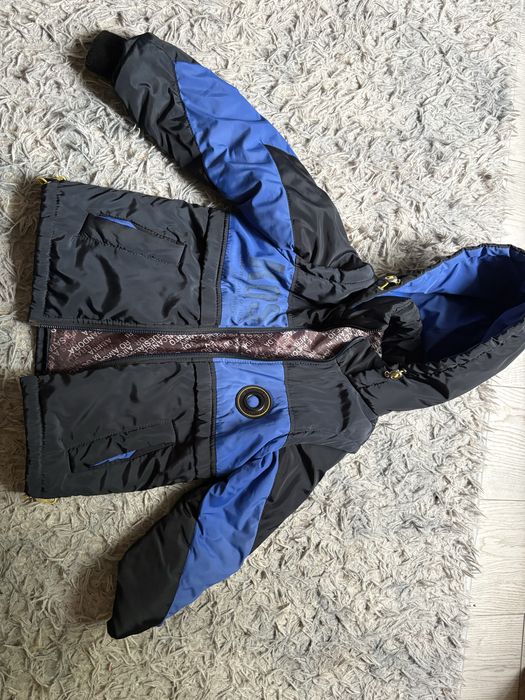 Курточка 5-6 -7 лет