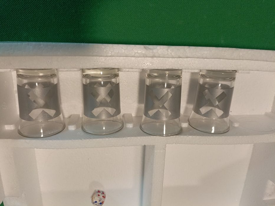 Drinking  game. Alkoholo tic-tac-toe