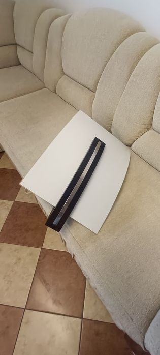 Lampa wisząca dwu przełącznikowa