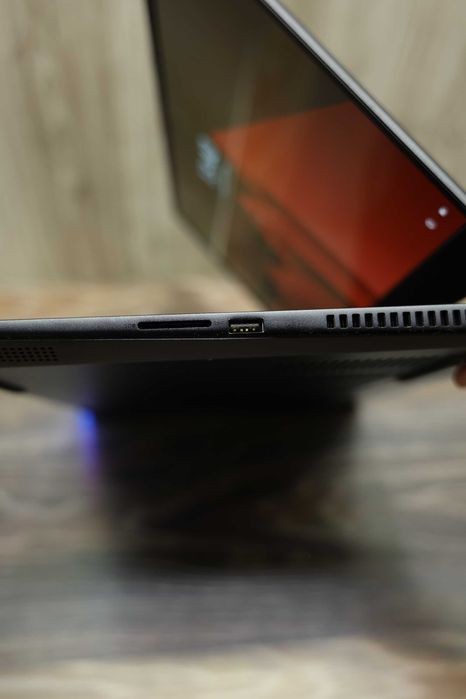 Ігровий ноутбук Dell G7 4K OLED|i7-10750H|16GB|1TB|RTX 2070 Max-Q 8GB