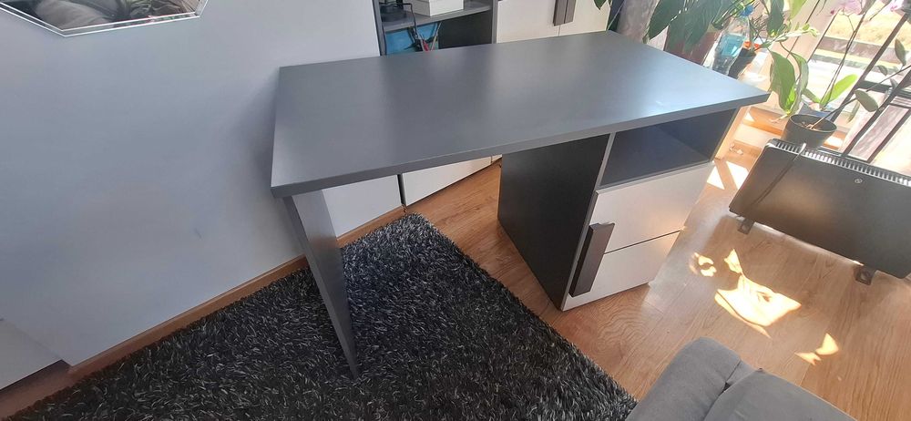 Biurko młodzieżowe Libelle 1100x600mm