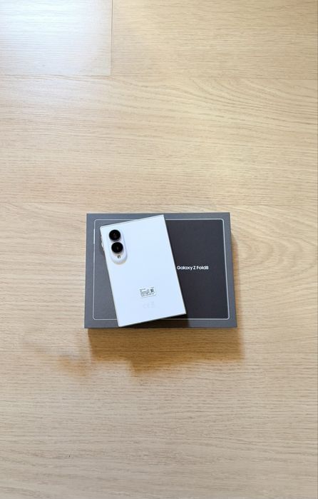 Samsung fold 8 branco versao 512gb nova em caixa com fatura nacional