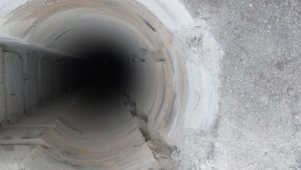 Frezowanie  kominów, Wkłady kominowe, kominiarz