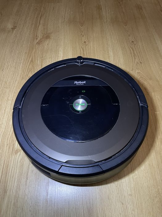 Робот-пилосос iRobot Roomba