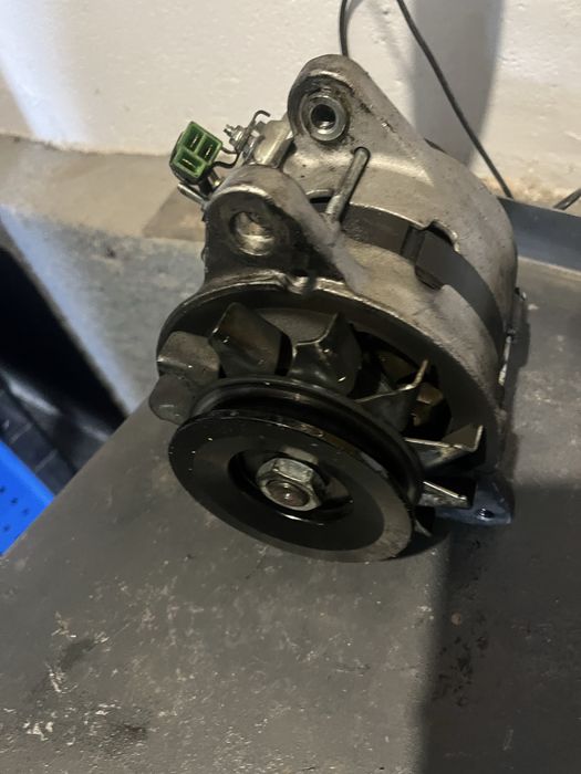 Alternador toyota e90 1.8 d
