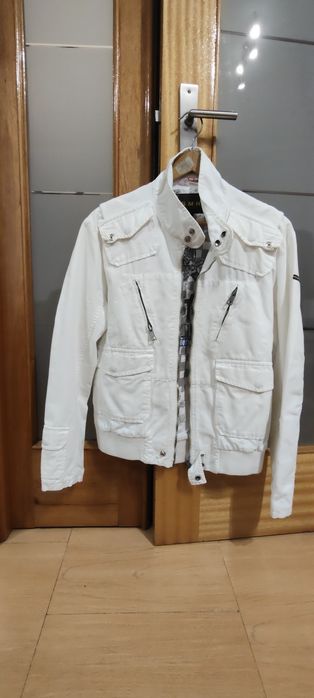 Casaco branco SMK