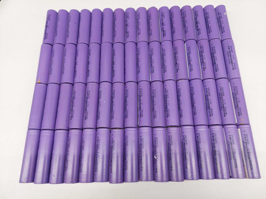 Pakiet 64 szt. testowanych ogniw 18650 CHY 1800 mAh Fioletowe.