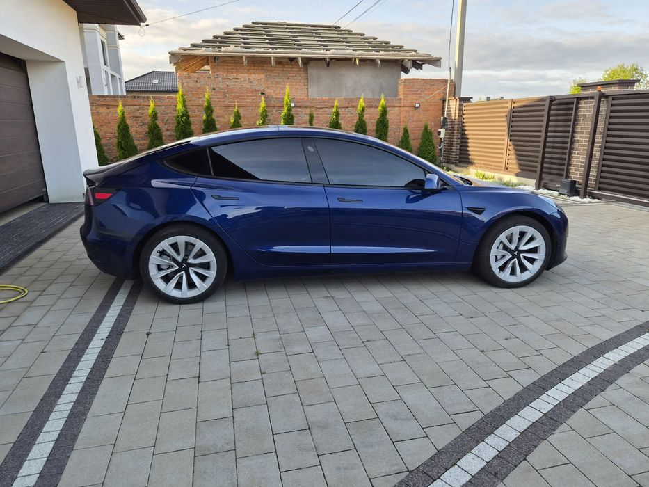 Tesla Model 3 Standard Range Plus