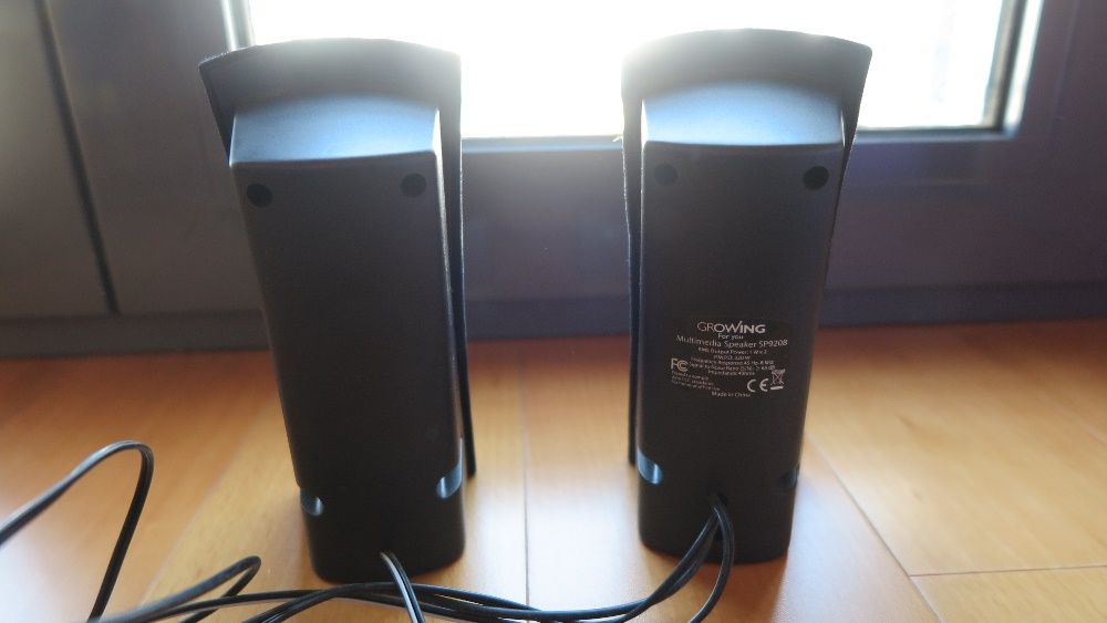 Teclado computador+ colunas