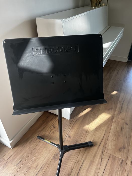 Pulpit / stojak pod nuty Hercules BS 200 B