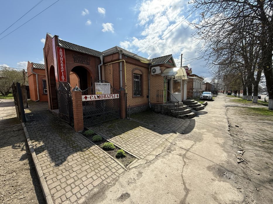 Оренда магазину, Ромни центр