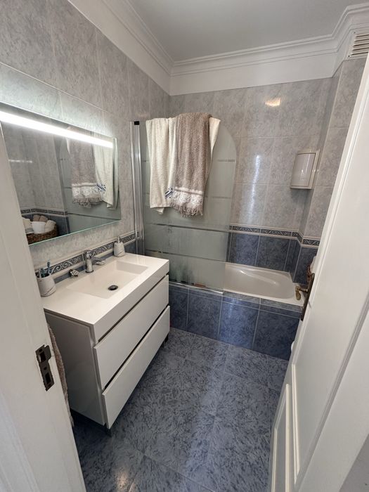 Vidro frontal banheira