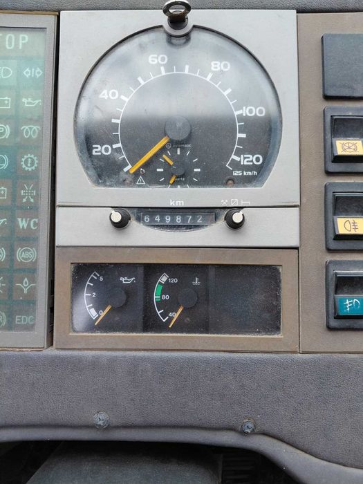 Autocarro Man Mercedes