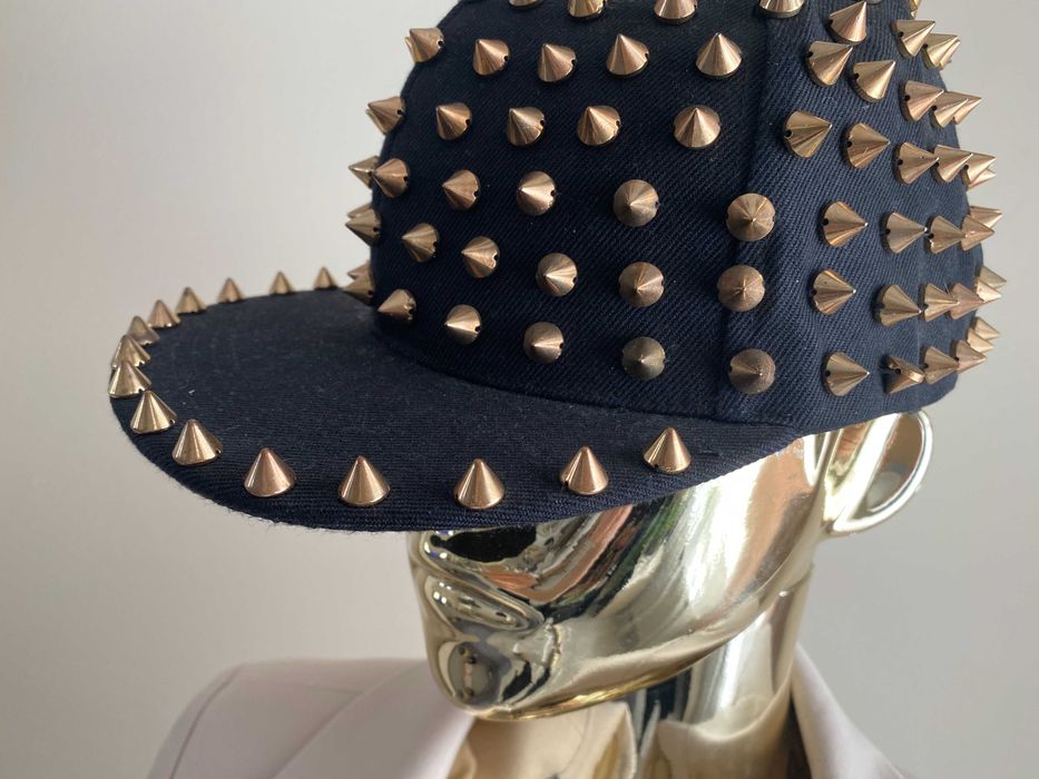 Nowa czapka ful cap daszek ćwieki Cudo