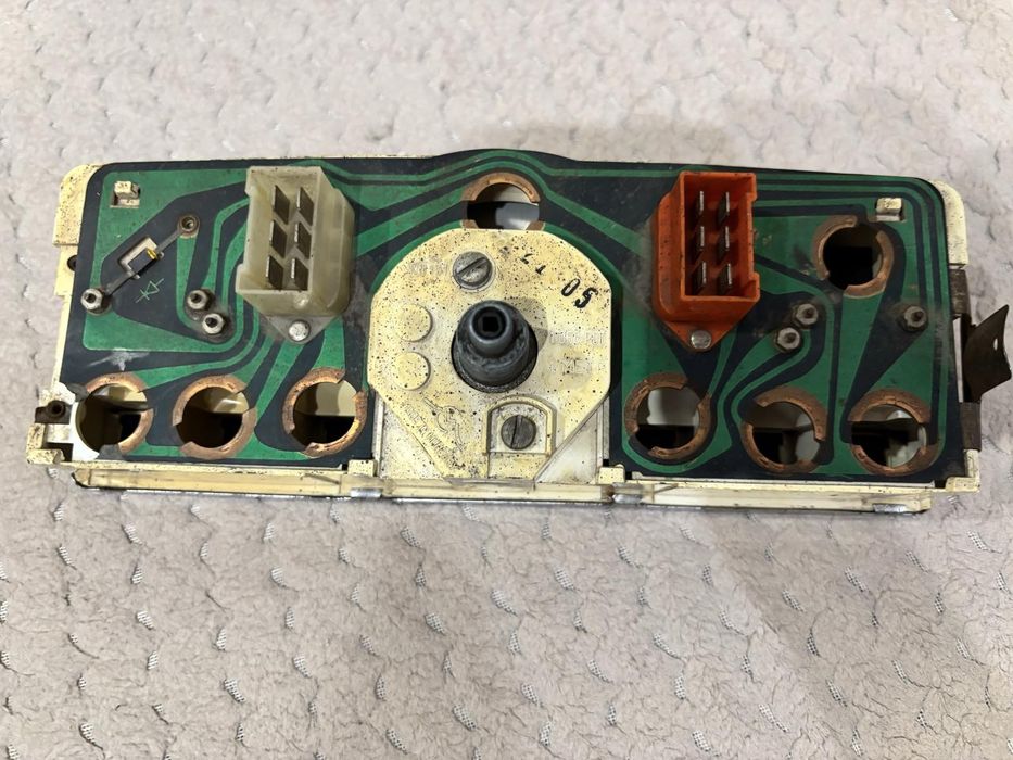 Приборна панель ВАЗ