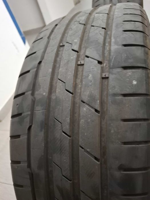 2 Pneus RFT 225 45 R19 Hankook