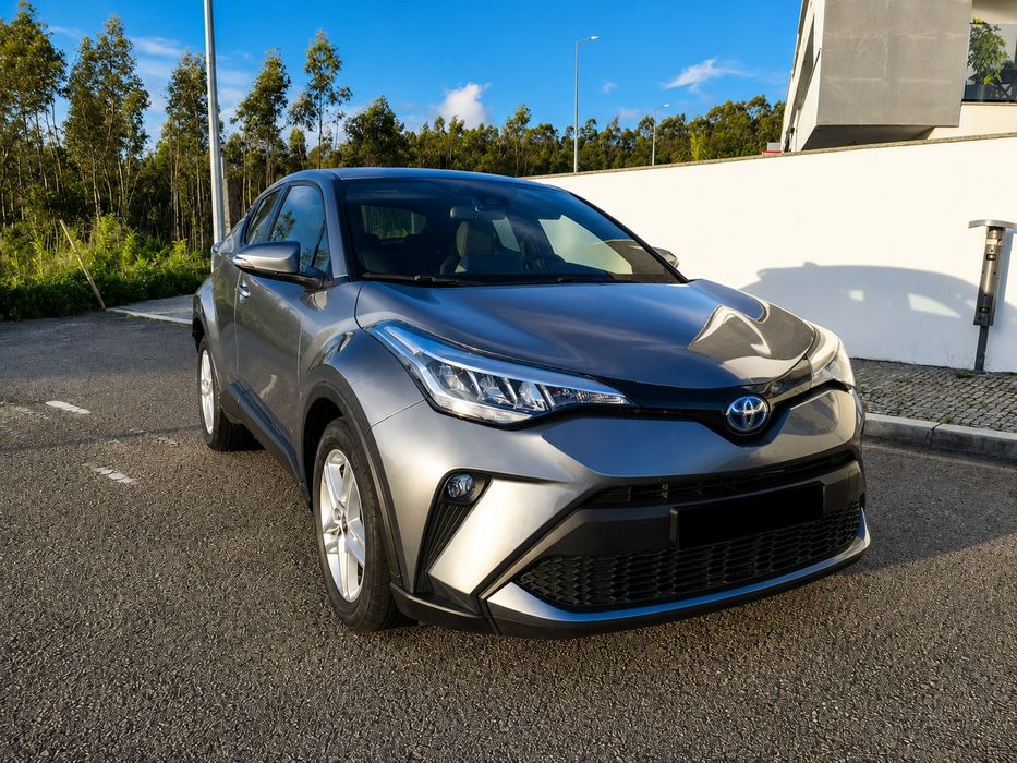 Toyota CHR Hybrido.  64.000klm    GARANTIA até 2032