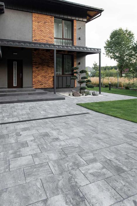 Укладання тротуарної плитки, бруківки недорого