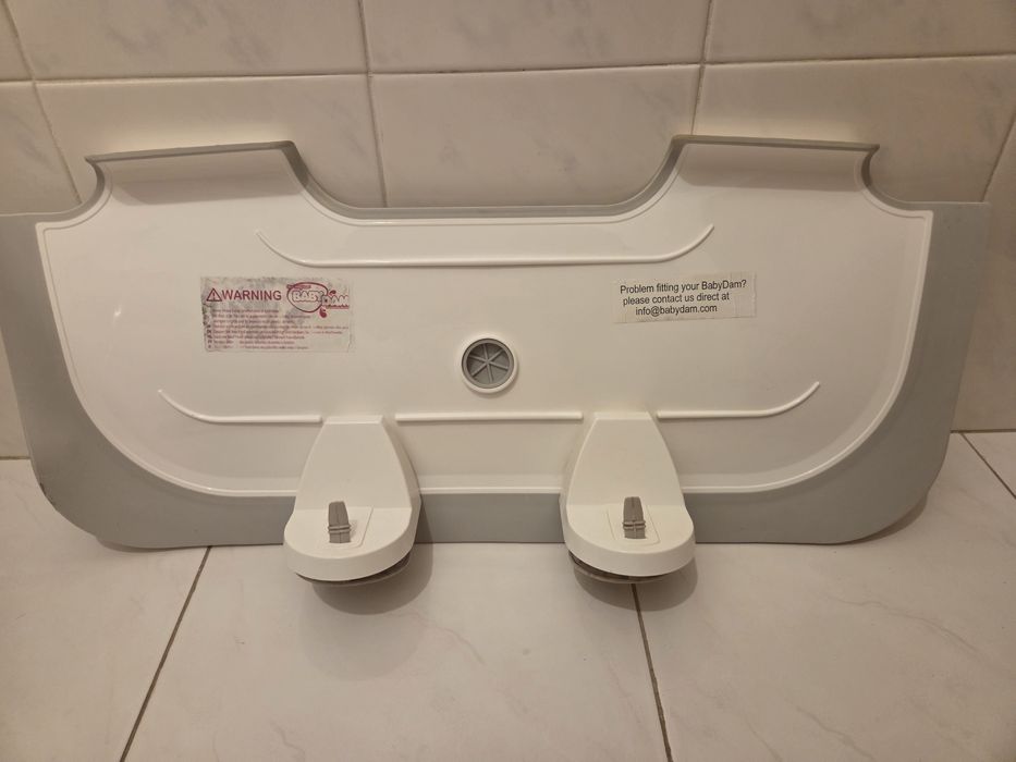 Barreira para banheira para bebés