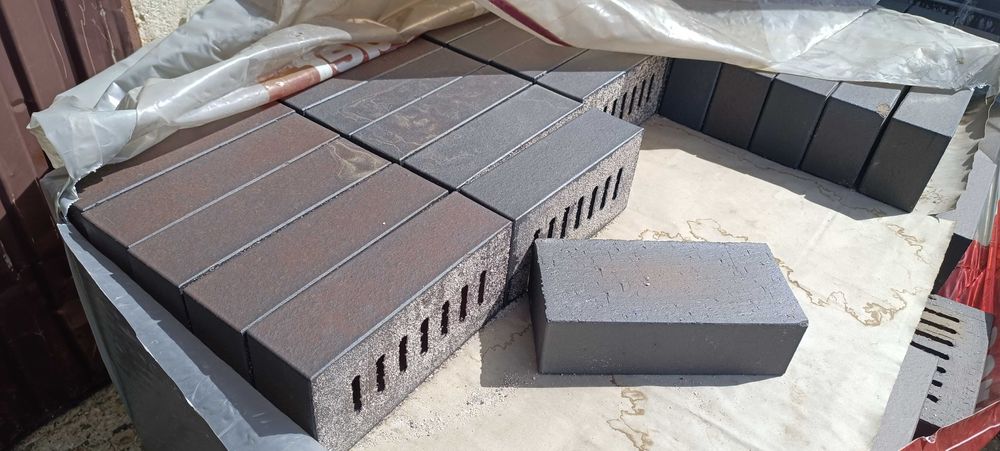 ** CEGŁA klinkier, 7-szczelinowa**