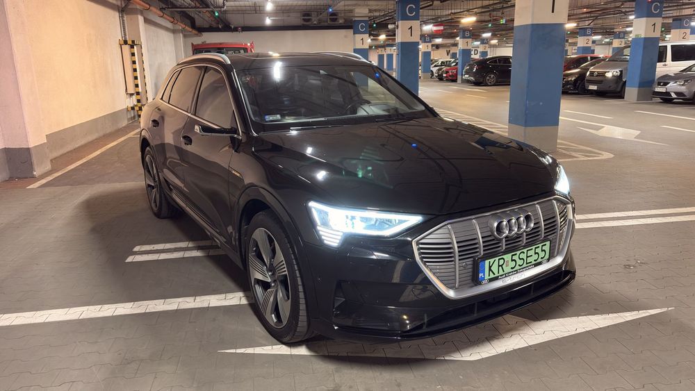 Audi e-tron