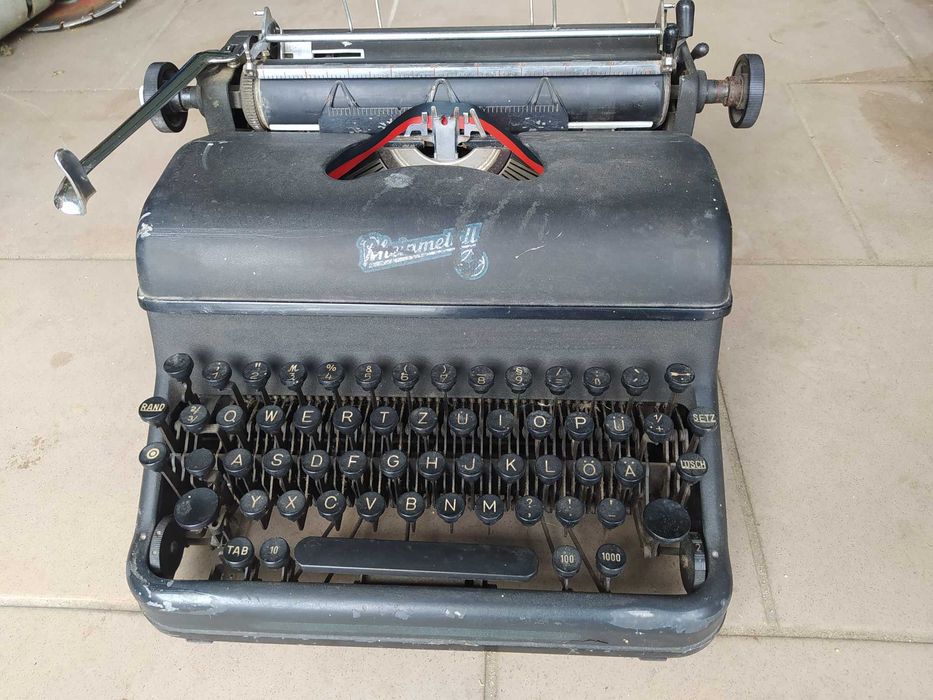 Stara maszyna do pisania Vida XL