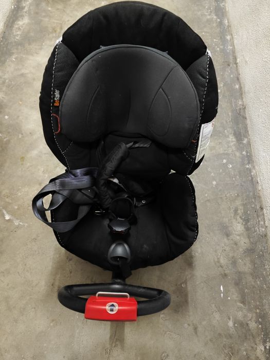 Cadeira Besafe izi combi X3