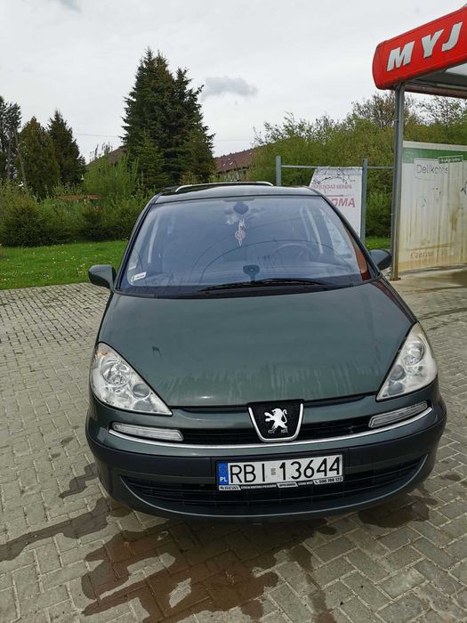 Peugeot 807