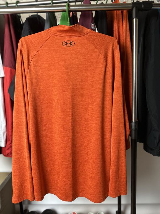 Лонгслив Under Armour