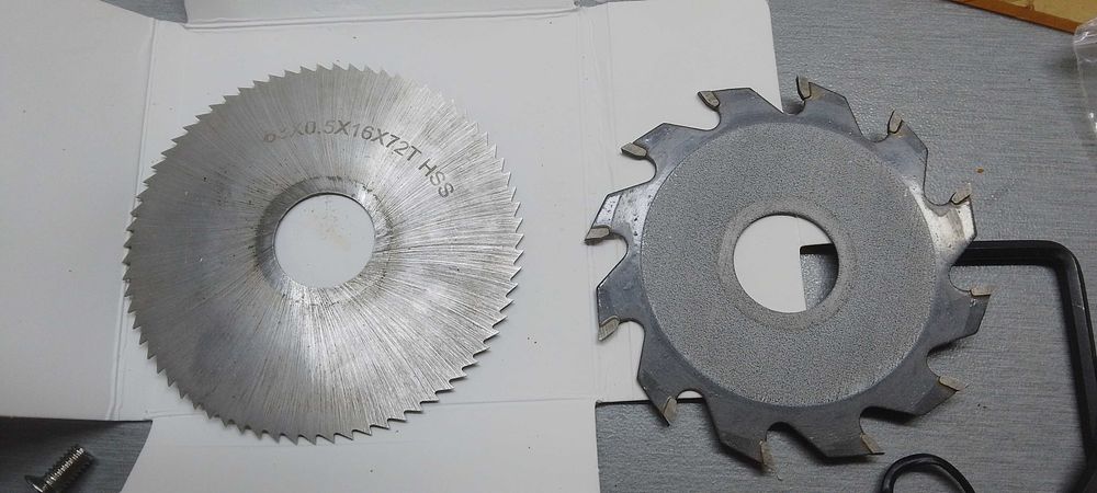 Мини циркулярный станочек для мелких работ